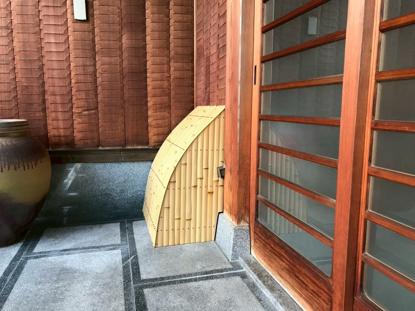 犬矢来|6万円/m〜(高さ80cm)|簡単設置・工事不要で景観アップ【送料込】