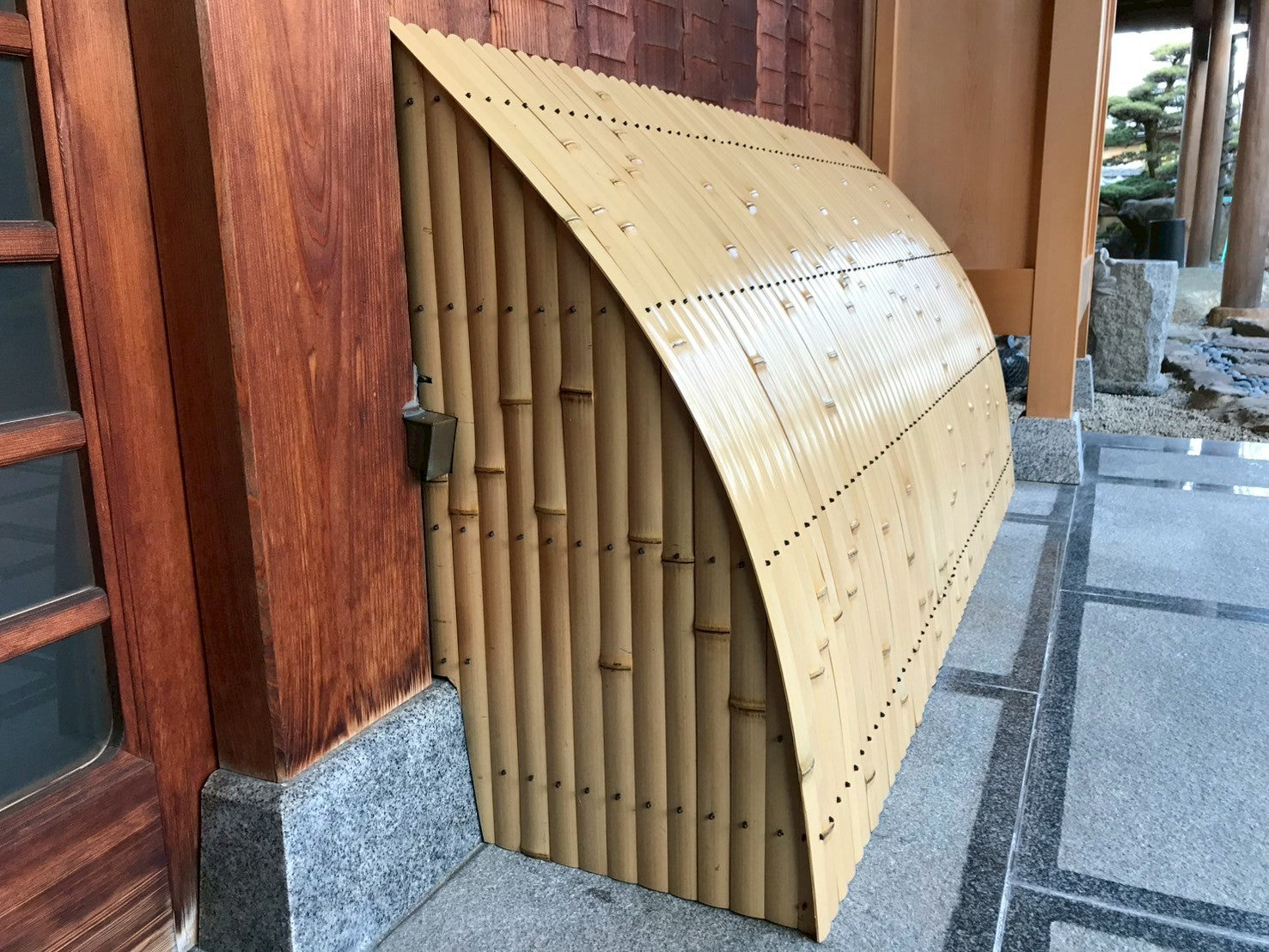 犬矢来　直（イエロー）　1点物 SKK晒竹・駒寄せ（犬矢来） SKK佐々木工業 | イプロスものづくり
